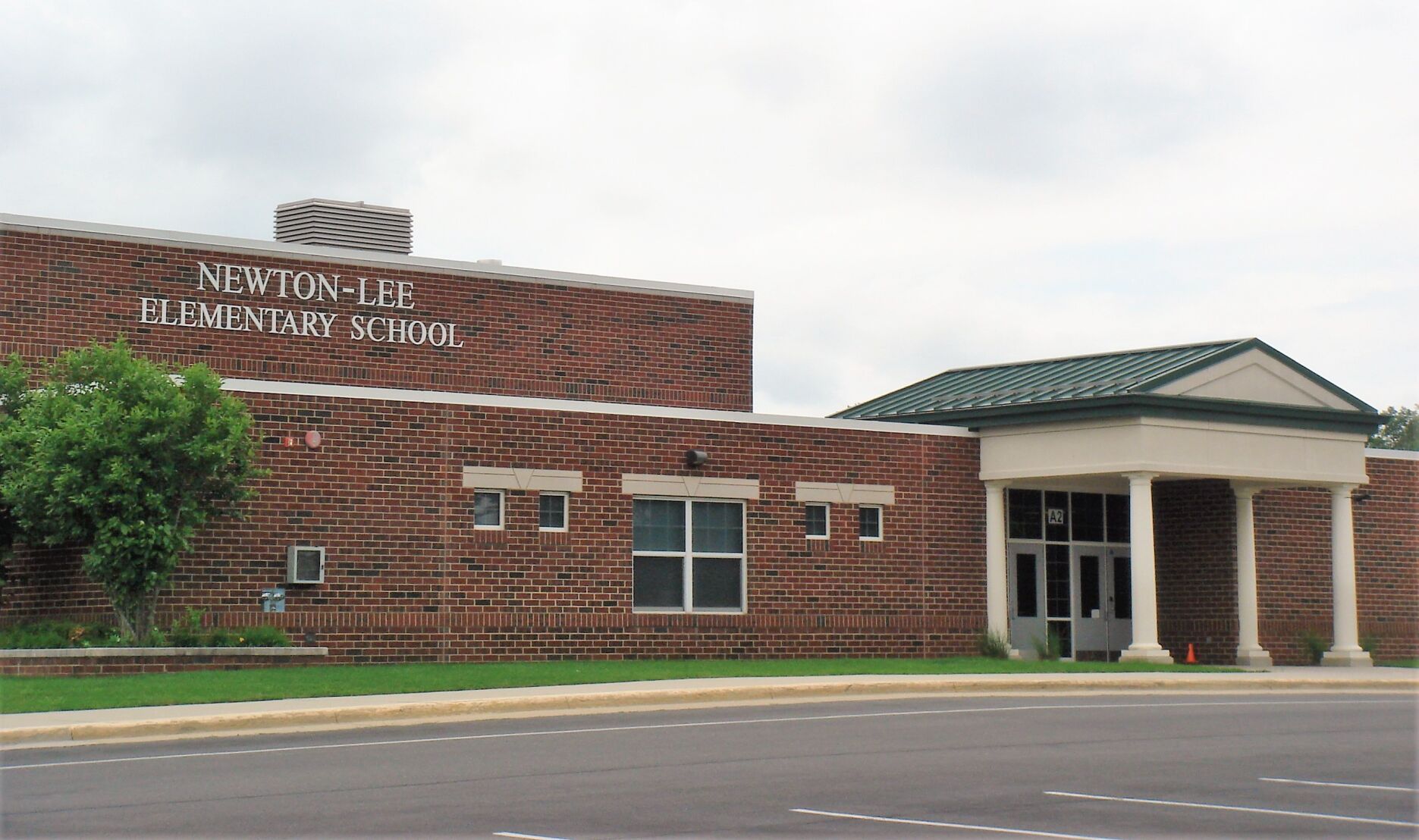 Newton-Lee Elementary School
